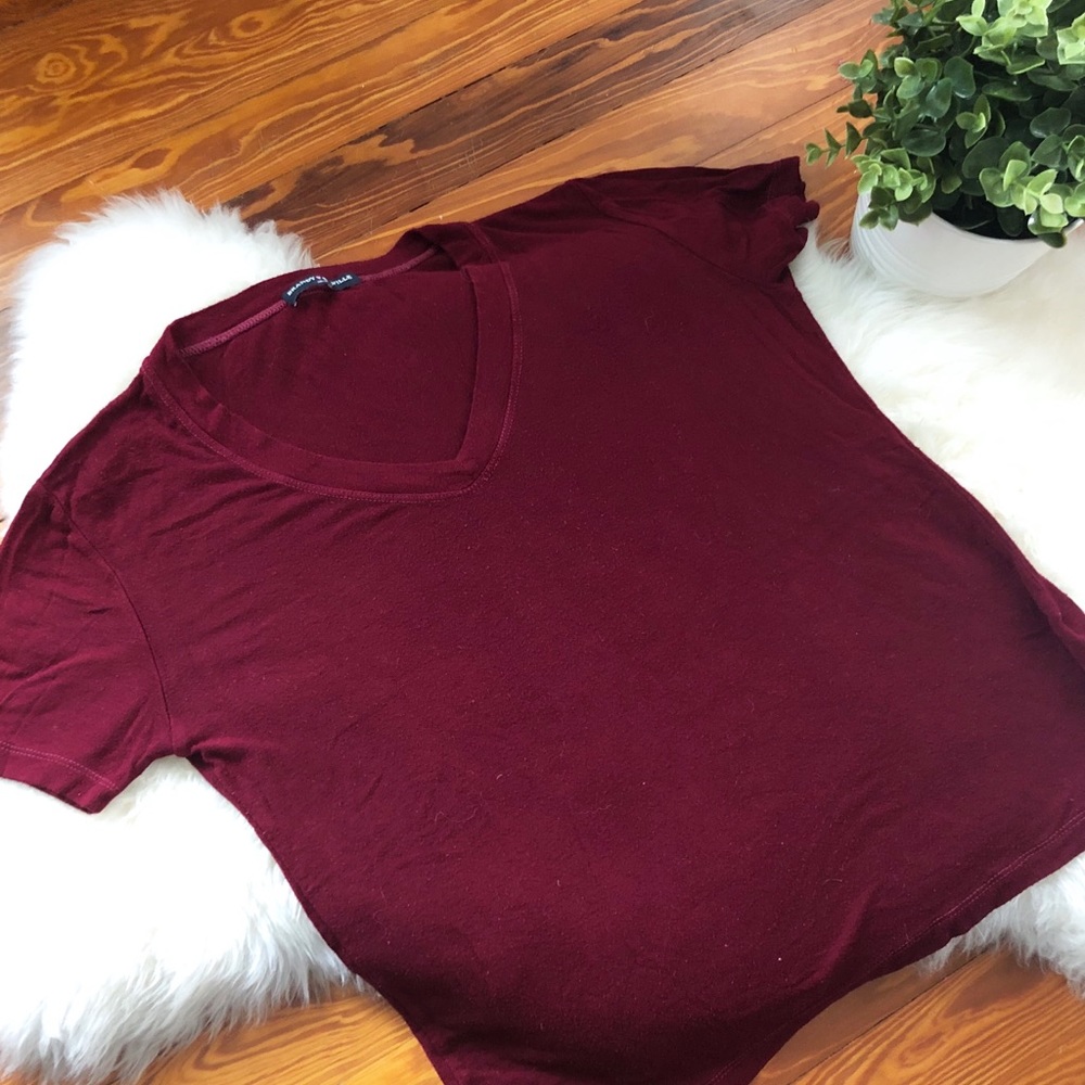 Brandy Melville Maroon V-neck Tee Shirt